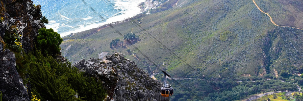 table mountain with cable 2
