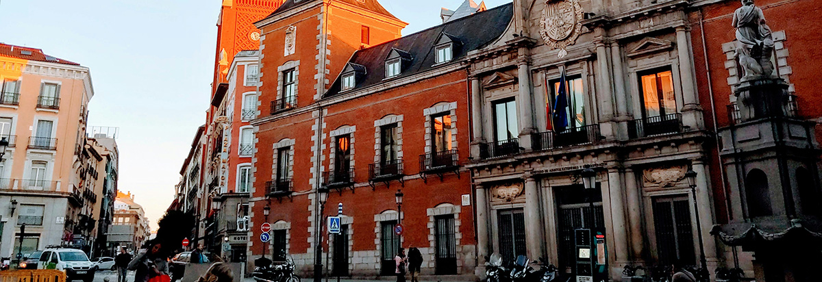 erika-LWN5GSe0cEs-unsplash